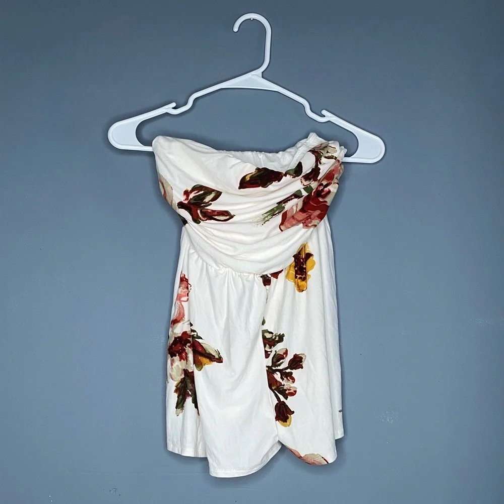 White Windsor & Floral Romper | Women’s Medium - Picture 1 of 12